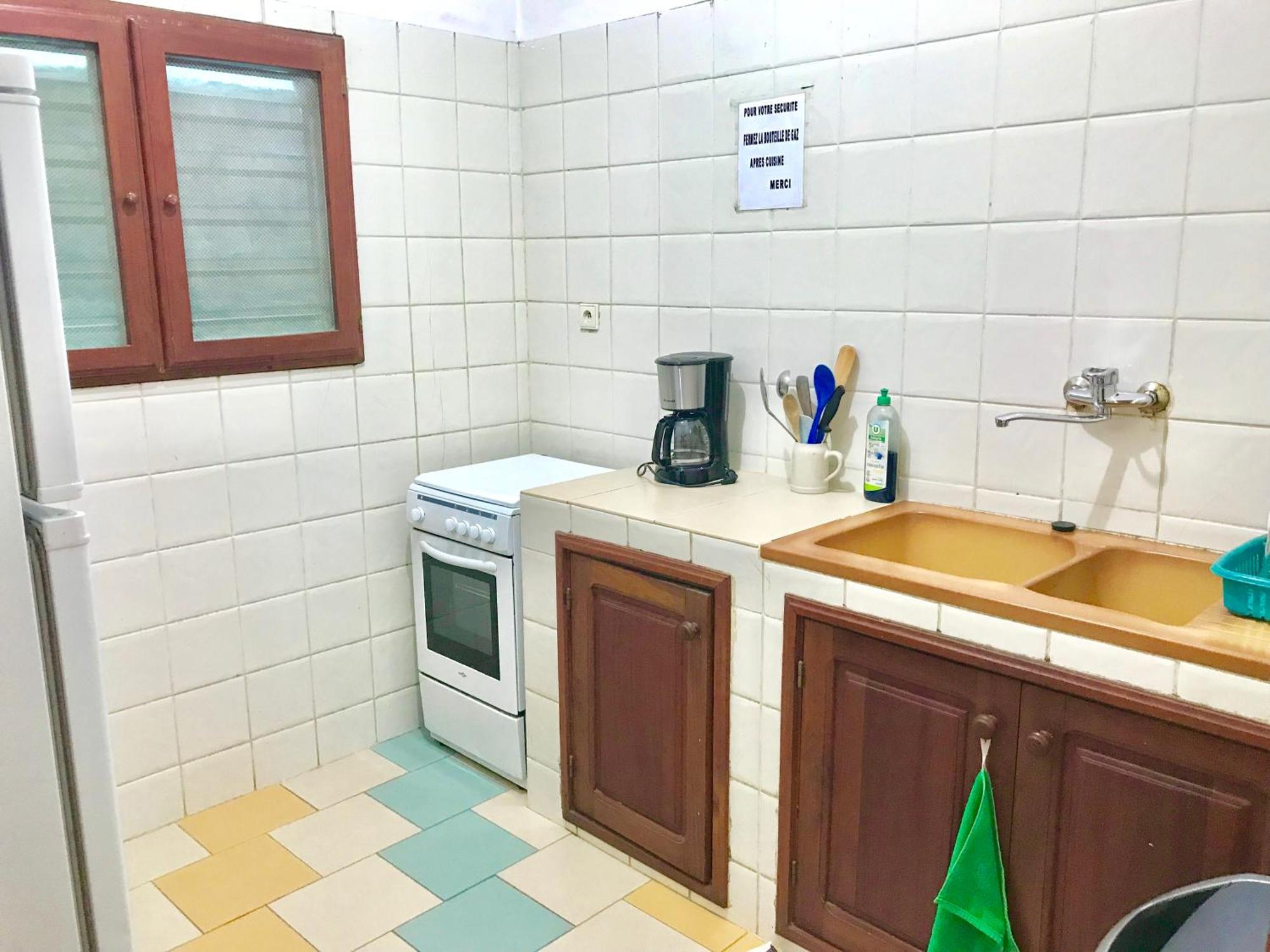 Dodoo Lodge Cotonou Bagian luar foto