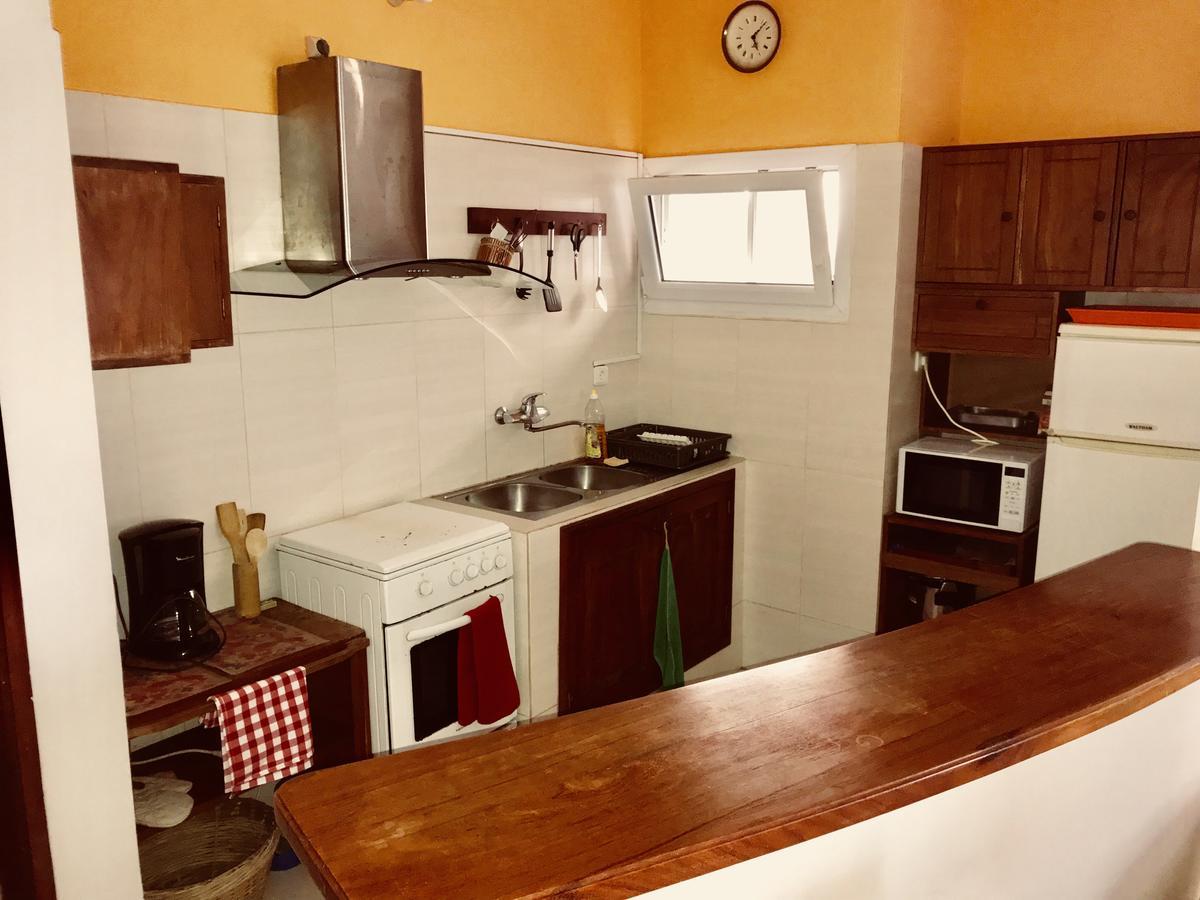 Dodoo Lodge Cotonou Bagian luar foto